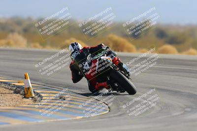 media/Feb-02-2025-Race Pace (Sun) [[84aa3aff12]]/1-Verified/3-Turn 11 Backside (950am)/